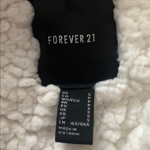 Tan colored brown jacket with fur inside - Picture 4 of 4